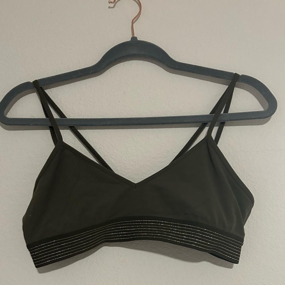 Lululemon Hunter Green w/ Metallic Gold Stripes SET